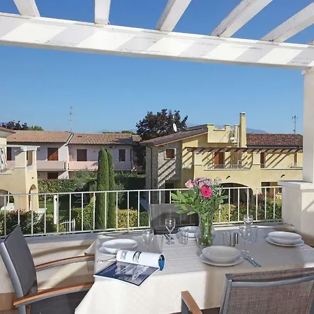 Apartment Il Balcone Della Romantica