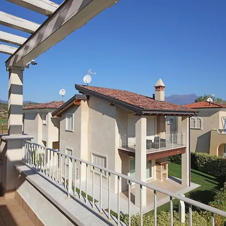 Apartment Il Balcone Della Romantica